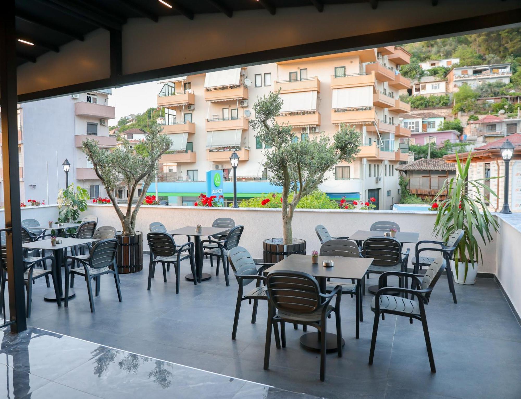 Vila Franko Berat Exterior photo
